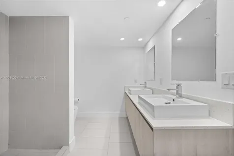 13800 Highland Drive North Miami Beach FL 33181