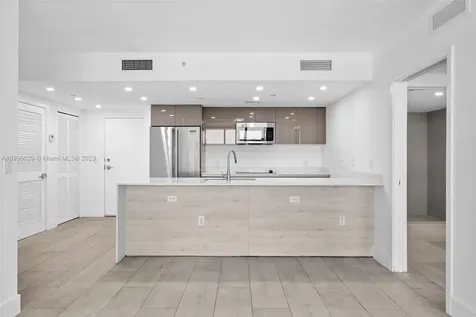 13800 Highland Drive North Miami Beach FL 33181