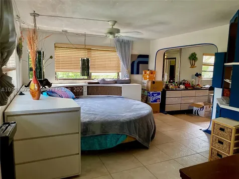 8855 SW 19th Street Miami FL 33165