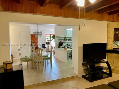 8855 SW 19th Street Miami FL 33165