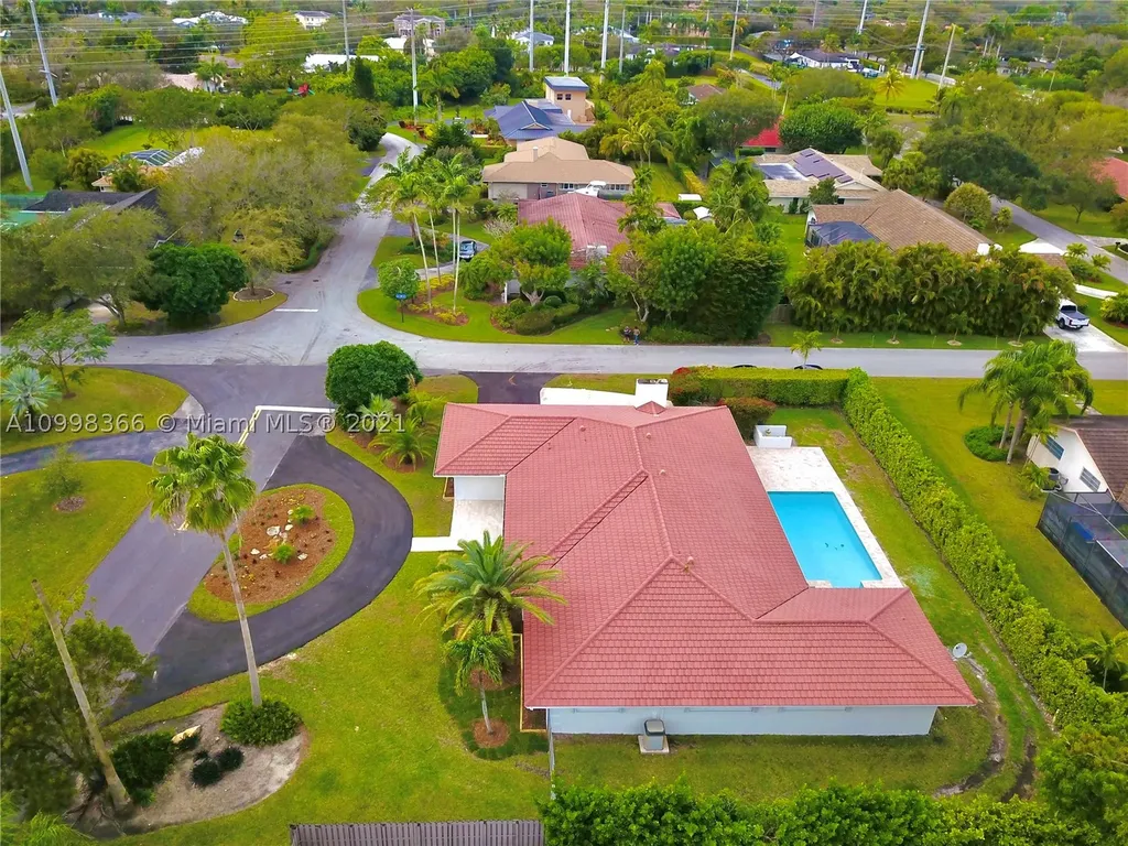 7351 SW 145th Terrace Palmetto Bay FL 33158
