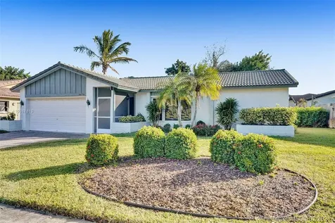 9678 NW 28th Place Coral Springs FL 33065