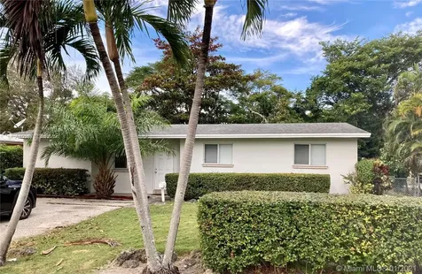 5811 SW 58th Terrace South Miami FL 33143
