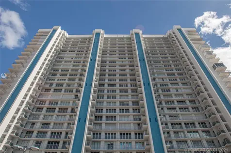 881 Ocean Drive Key Biscayne FL 33149