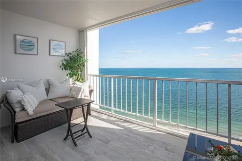 881 Ocean Drive Key Biscayne FL 33149