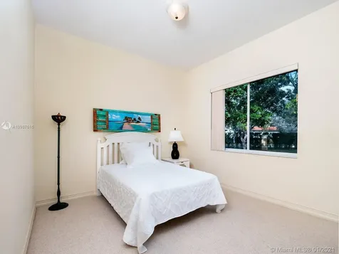 9300 SW 72nd Avenue Pinecrest FL 33156