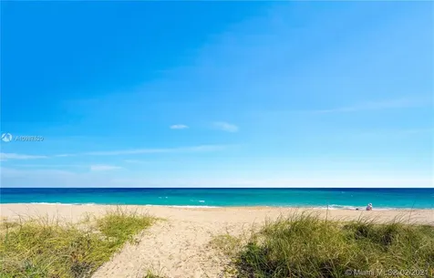 407 Ocean Boulevard Golden Beach FL 33160