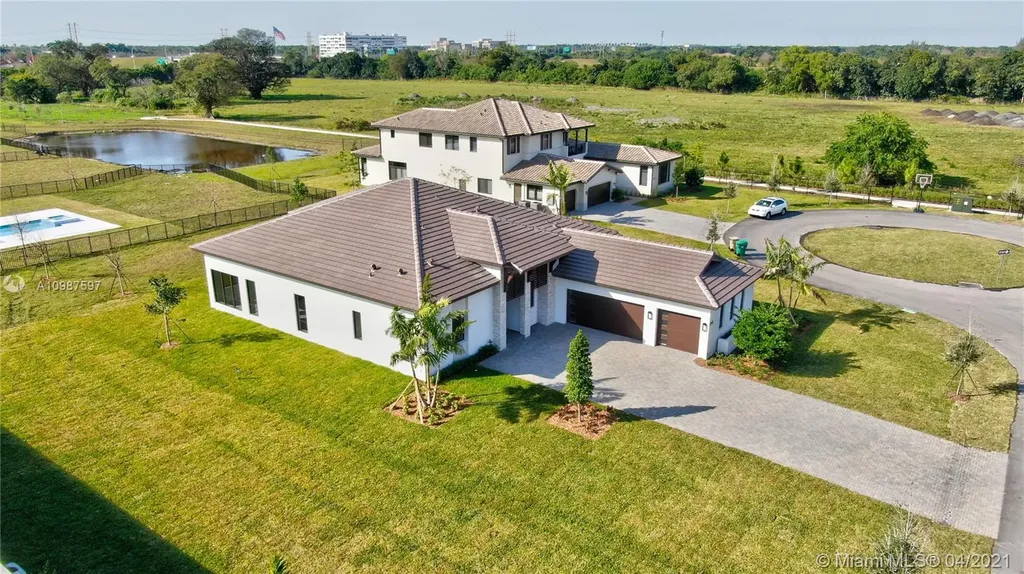 3761 SW 154th Terrace Davie FL 33331