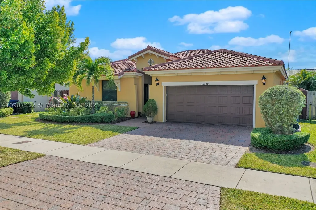 15320 SW 176th Lane Miami FL 33187