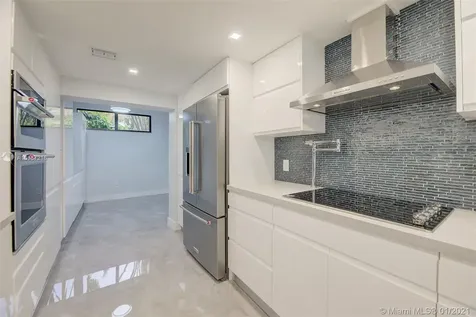 422 Poinciana Drive Sunny Isles Beach FL 33160