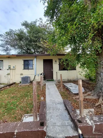 14212 SW 283rd Street Homestead FL 33033