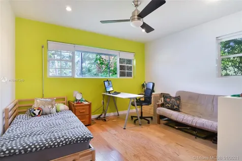 9224 Byron Avenue Surfside FL 33154