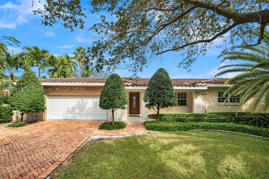 5005 Orduna Drive Coral Gables FL 33146