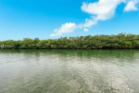 100 Cape Florida Drive Key Biscayne FL 33149
