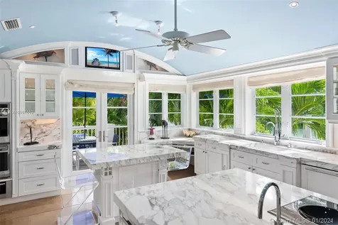 100 Cape Florida Drive Key Biscayne FL 33149