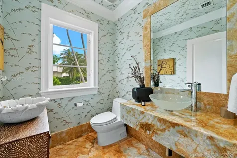 100 Cape Florida Drive Key Biscayne FL 33149