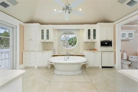 100 Cape Florida Drive Key Biscayne FL 33149