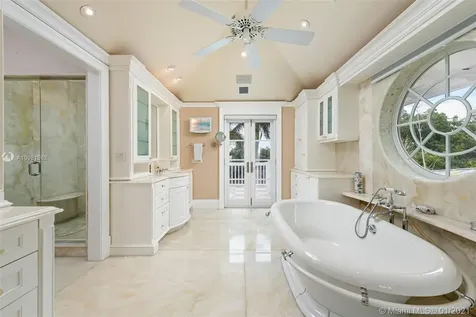 100 Cape Florida Drive Key Biscayne FL 33149