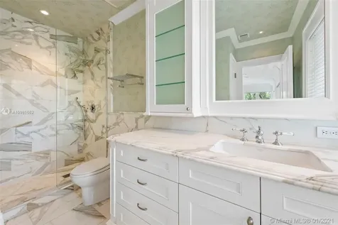 100 Cape Florida Drive Key Biscayne FL 33149
