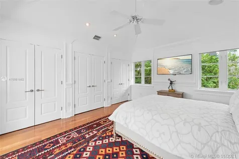 100 Cape Florida Drive Key Biscayne FL 33149