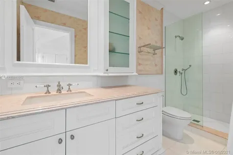 100 Cape Florida Drive Key Biscayne FL 33149