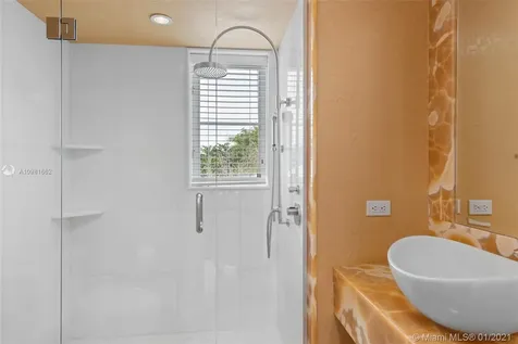 100 Cape Florida Drive Key Biscayne FL 33149