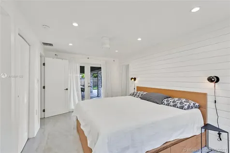 8740 SW 126th Terrace Miami FL 33176