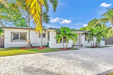 8740 SW 126th Terrace Miami FL 33176