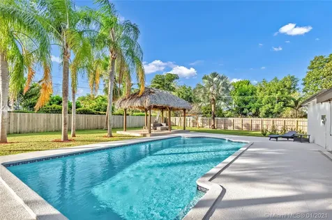 8740 SW 126th Terrace Miami FL 33176