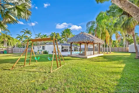 8740 SW 126th Terrace Miami FL 33176