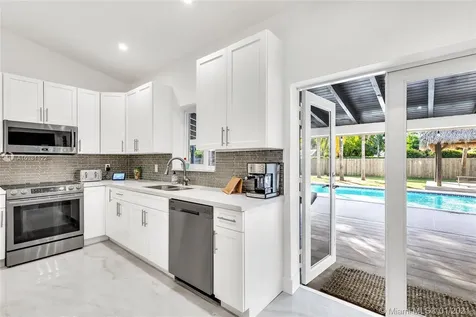 8740 SW 126th Terrace Miami FL 33176