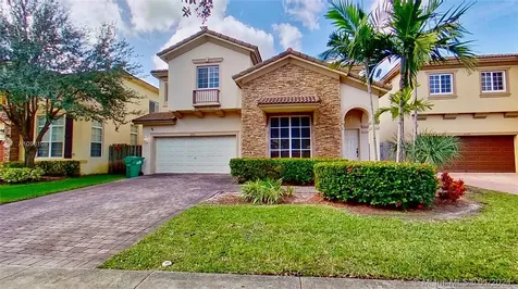 22542 SW 93rd Passage Cutler Bay FL 33190