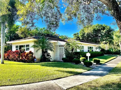 9550 NW 1st Avenue Miami Shores FL 33150