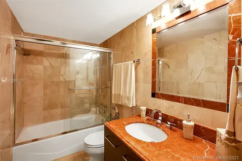 5555 Collins Avenue Miami Beach FL 33140