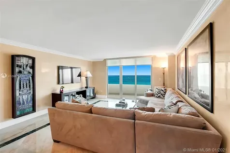 5555 Collins Avenue Miami Beach FL 33140