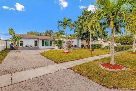 2141 NW 82nd Terrace Sunrise FL 33322