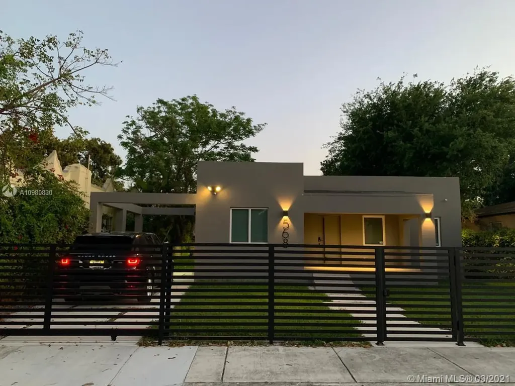 568 NW 50th Street Miami FL 33127