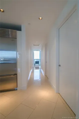 17121 Collins Avenue Sunny Isles Beach FL 33160