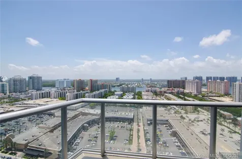 17121 Collins Avenue Sunny Isles Beach FL 33160