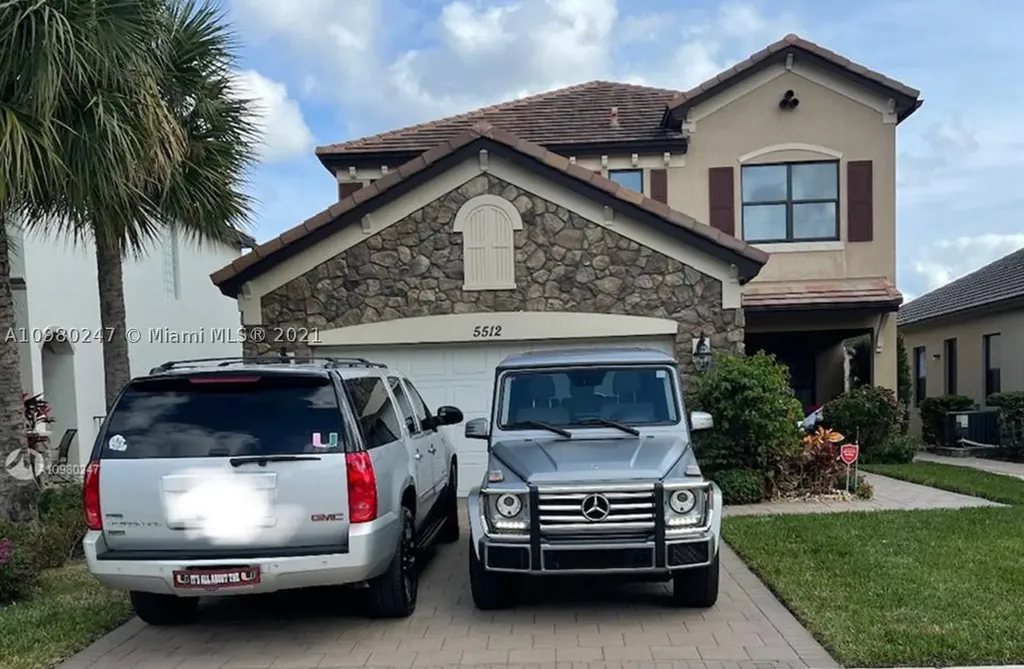 5512 Sandbirch Way Lake Worth FL 33463