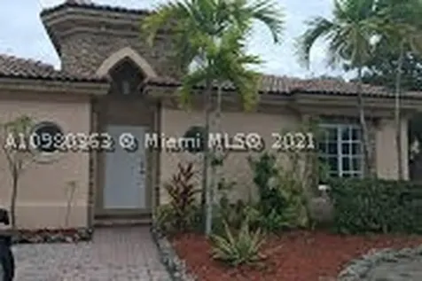 22511 SW 93rd Passage Cutler Bay FL 33190