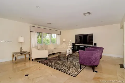 3141 Hollywood Boulevard Hollywood FL 33021