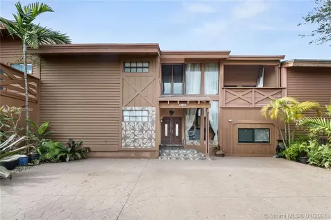 7456 SW 115th Court Miami FL 33173