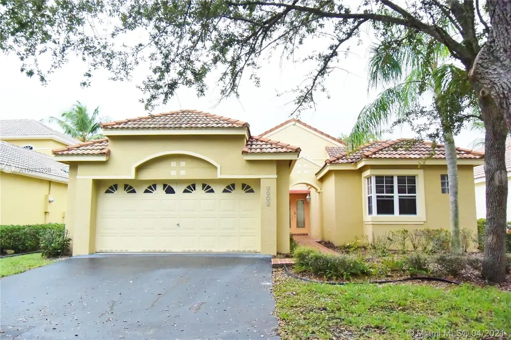 1275 Seabay Road Weston FL 33326