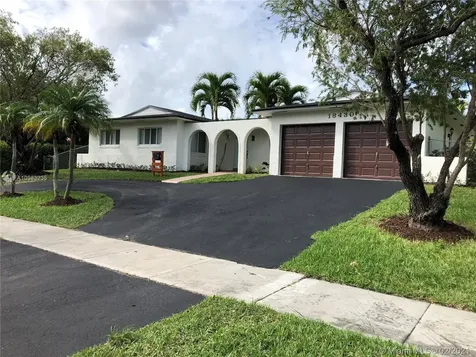 18430 SW 87th Avenue Cutler Bay FL 33157
