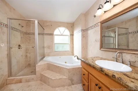 1217 NW 107th Terrace Plantation FL 33322