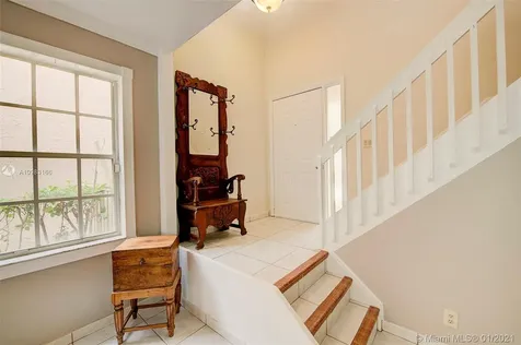 1217 NW 107th Terrace Plantation FL 33322