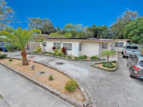 9728 NW 25th Avenue Miami FL 33147