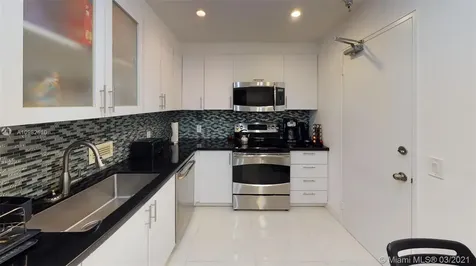 10185 Collins Avenue Bal Harbour FL 33154