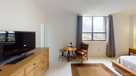 10185 Collins Avenue Bal Harbour FL 33154